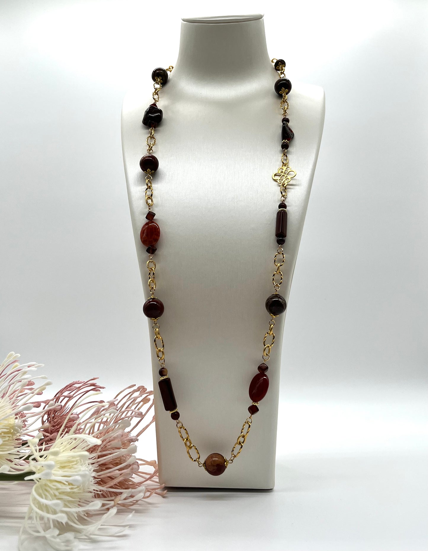 Roter Jaspis und Achat, elegante Edelstein Kette