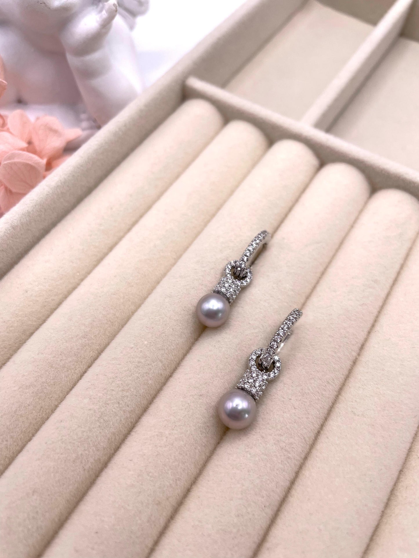 Ohrringe mit Süßwasserperlen