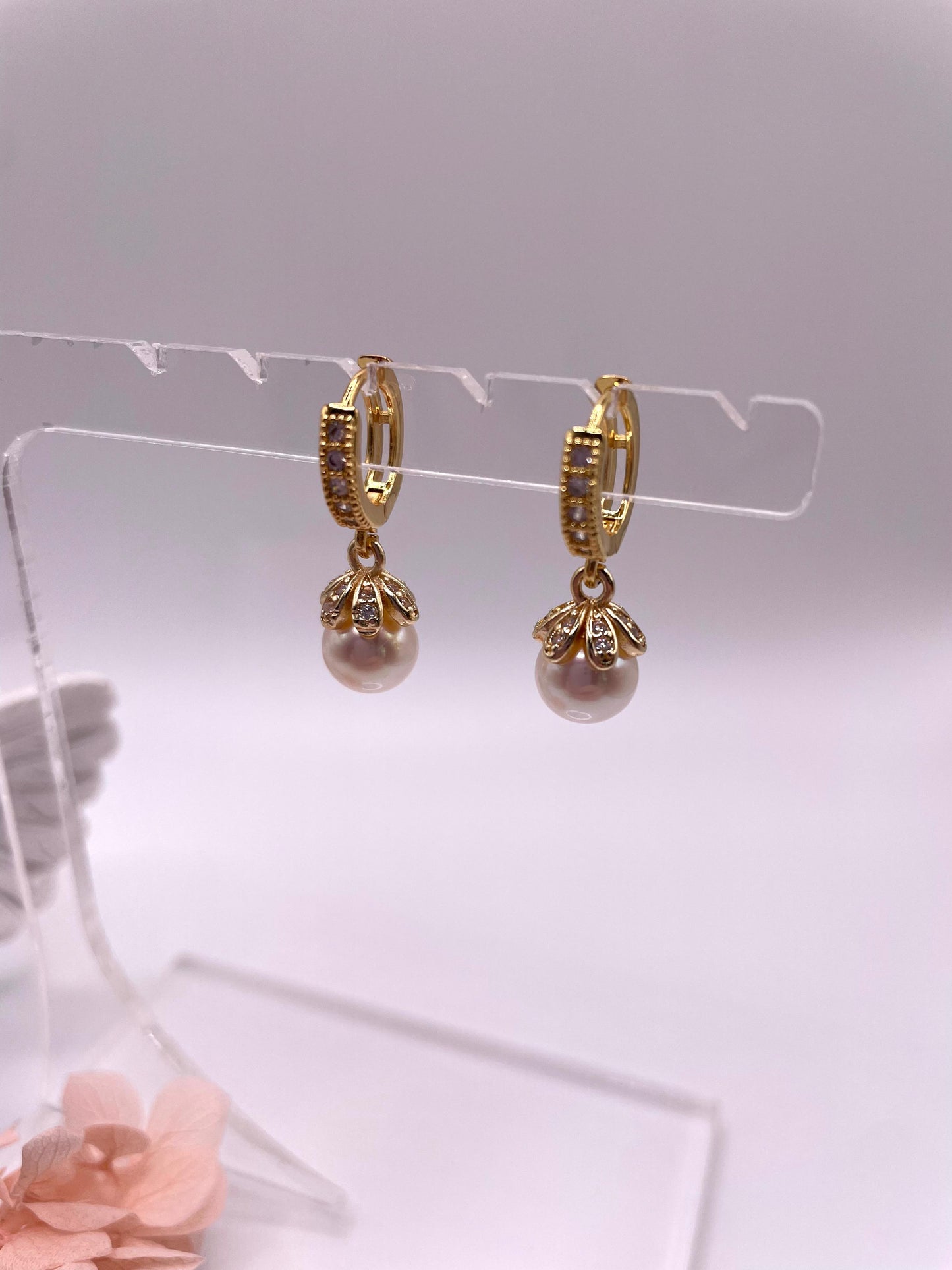 Ohrringe mit Süßwasserperlen (vergoldet)