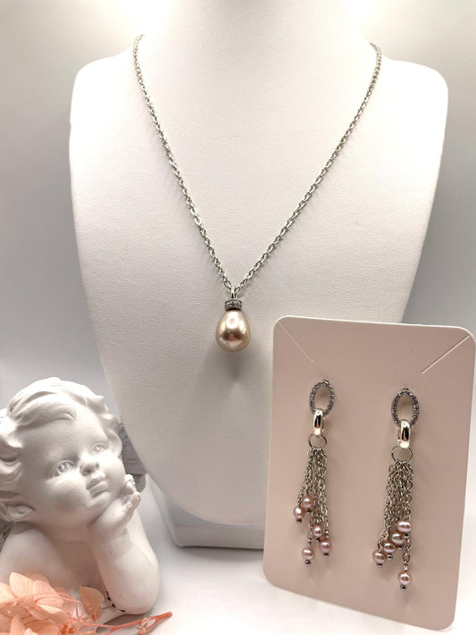 Schmuck-Set, Kette und Ohrringe, Süsswasserperlen und Muschelperle