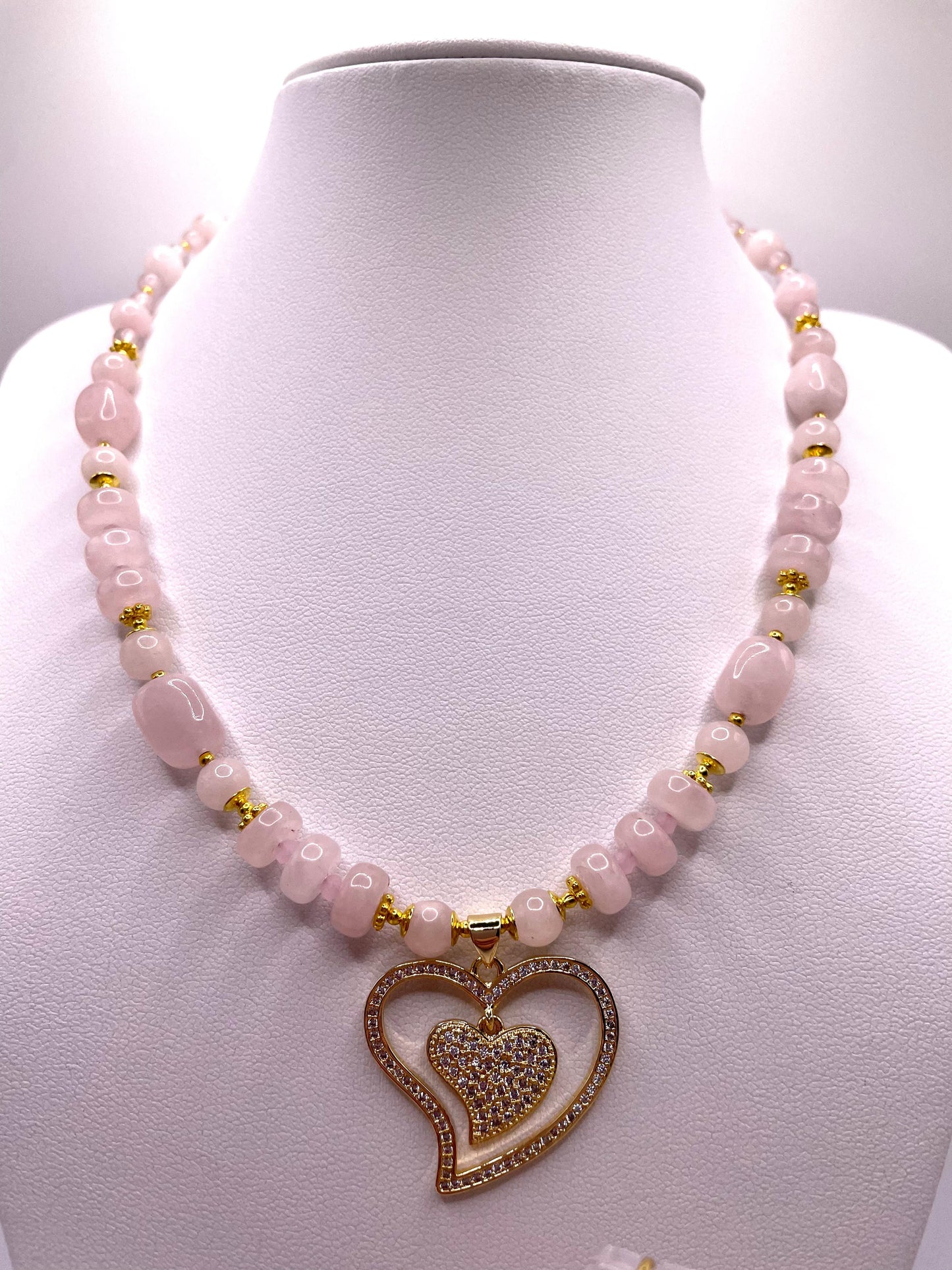 Rosenquarz, Edelstein Schmuck-Set, Kette und Ohrringe