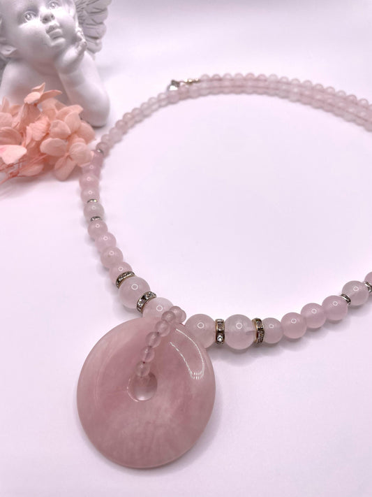 Rosenquarz, wunderschöne Edelstein Kette