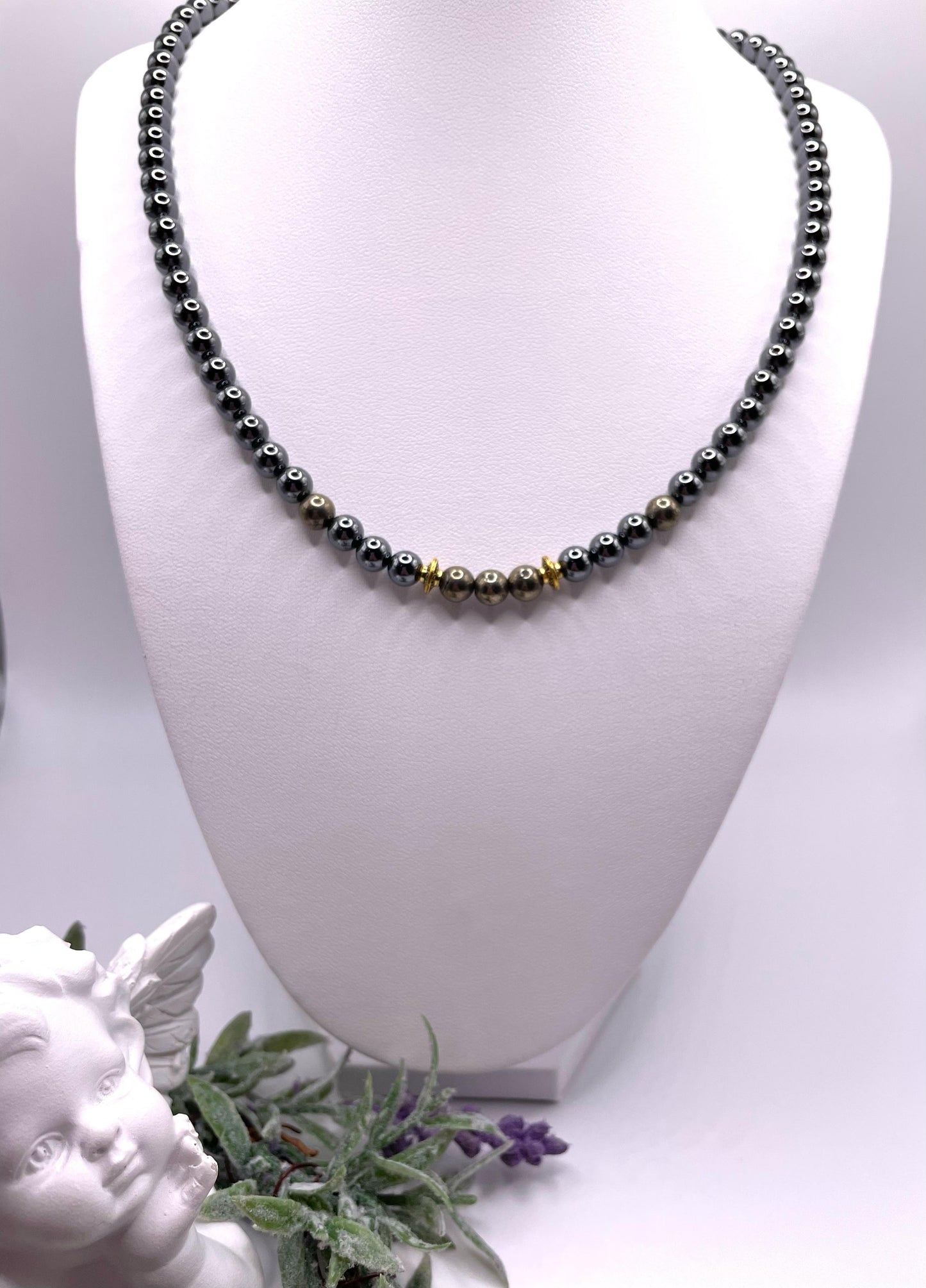 Hämatit und Pyrit Kette, eine kraftvolle Edelsteinkombination