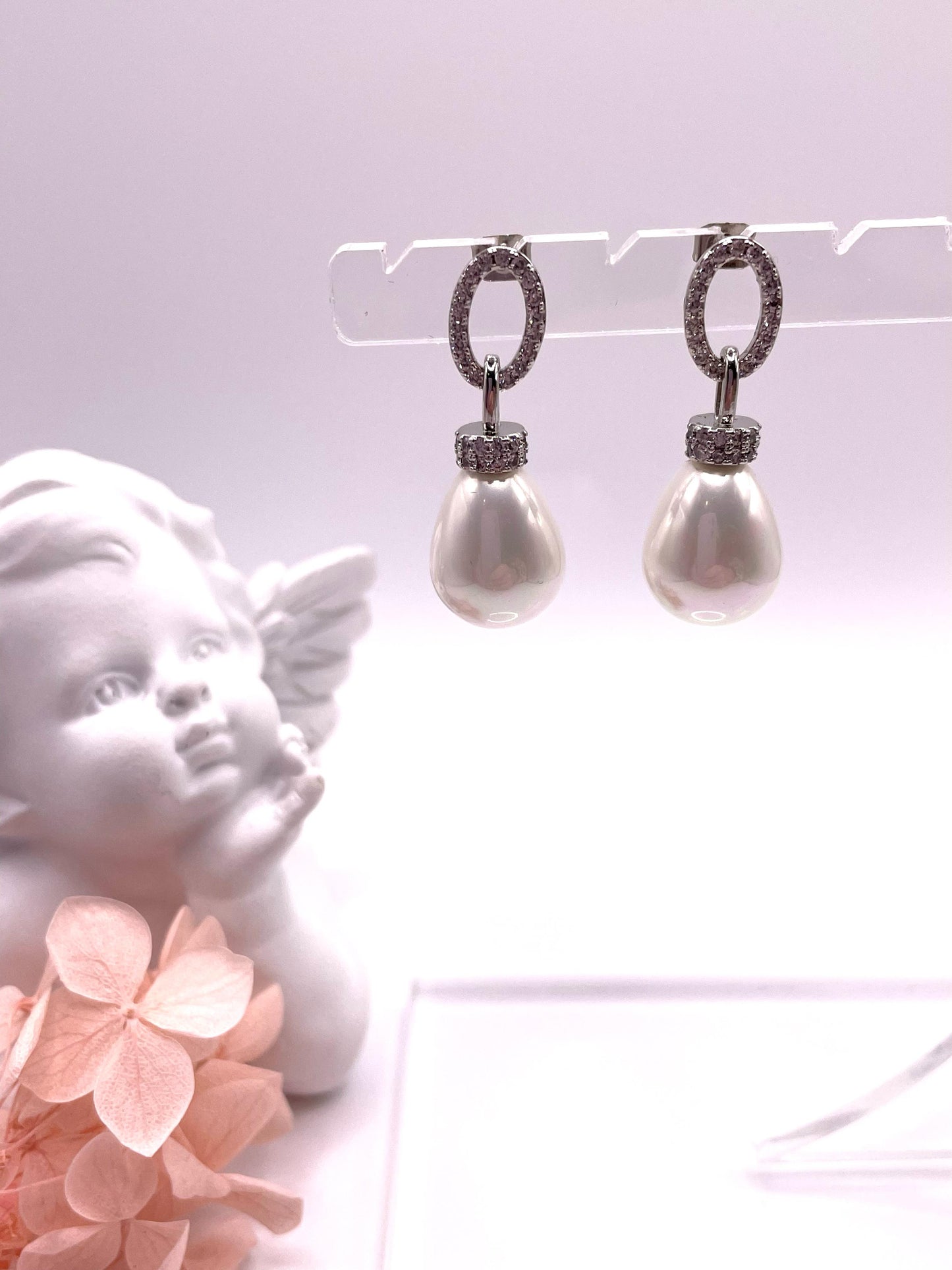 Ohrstecker mit Muschelperlen, rhodiniert mit Zirkonia