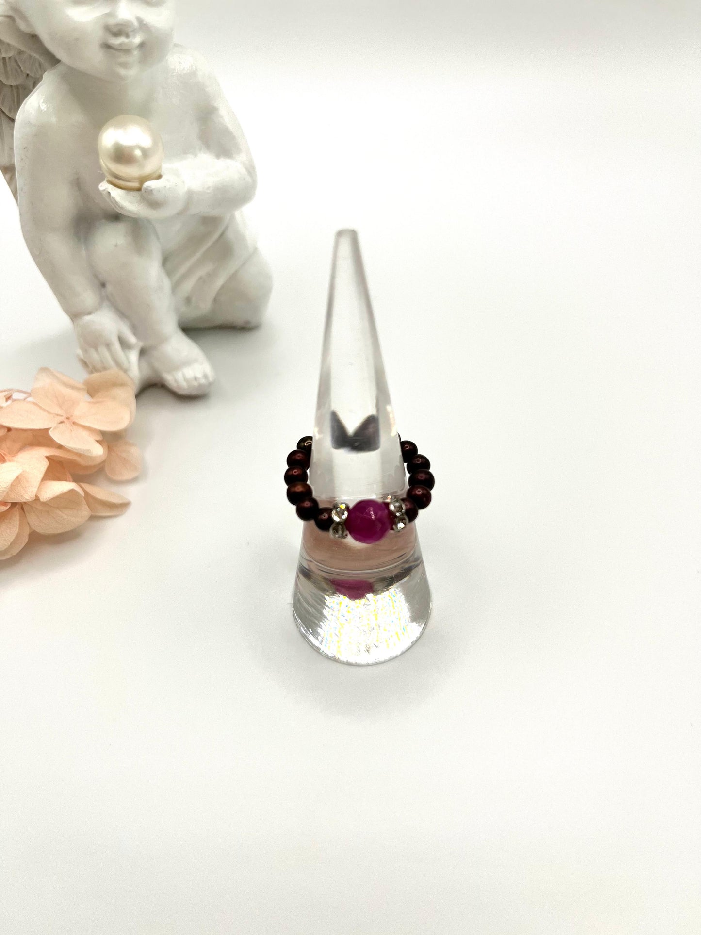 Perlenring mit rotem Turmalin