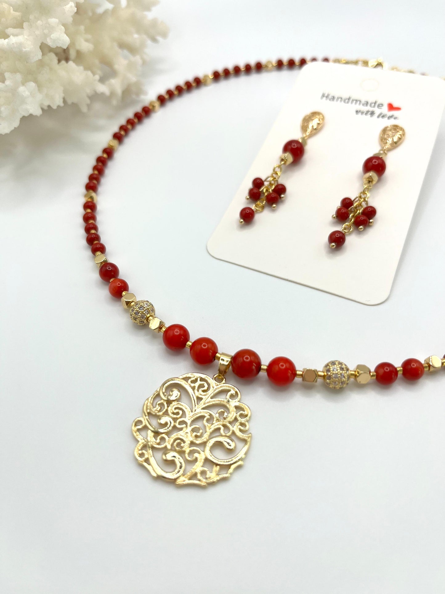 Korallen-Schmuckset “Meereszauber”, Kette und Ohrringe