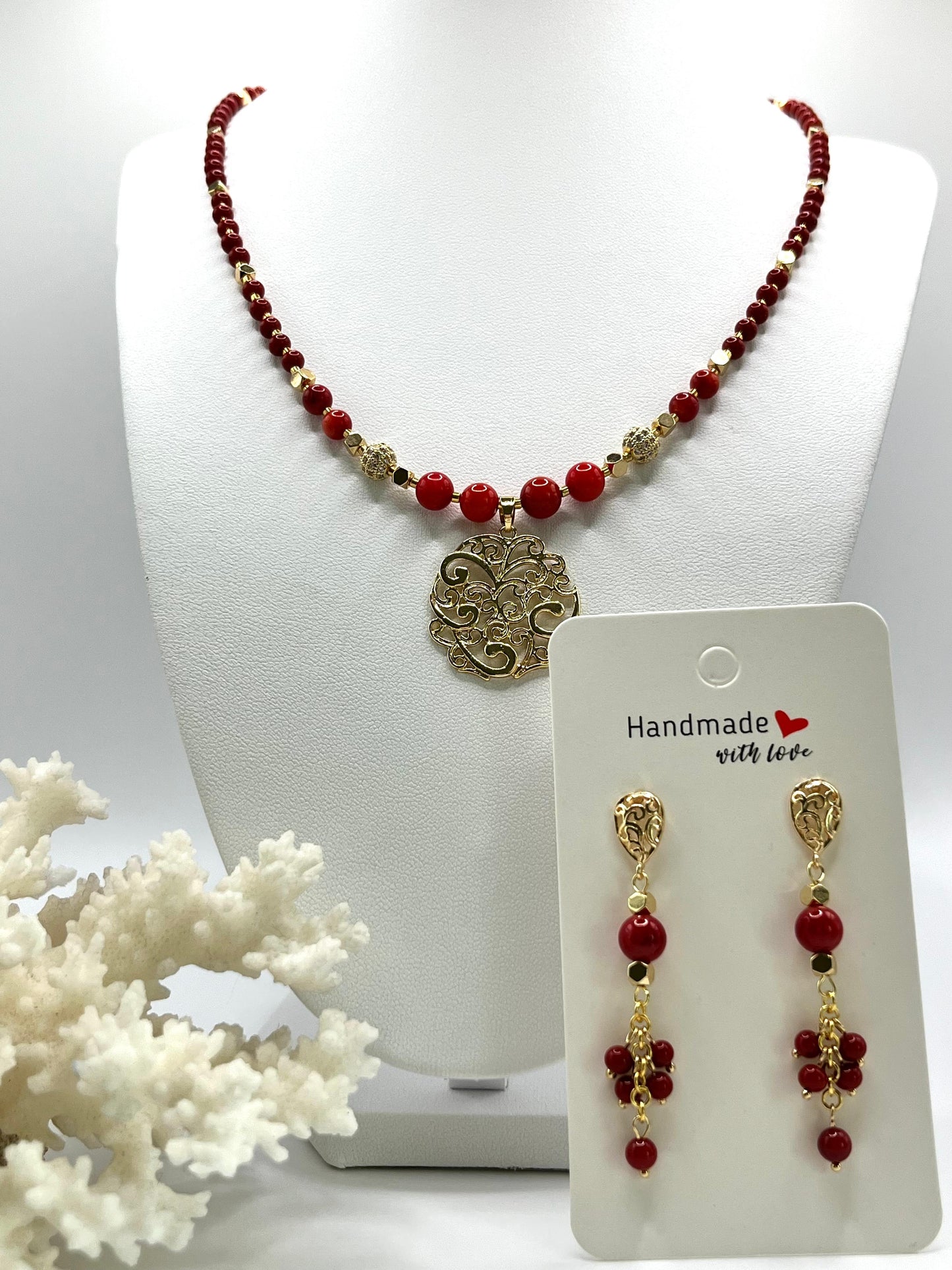 Korallen-Schmuckset “Meereszauber”, Kette und Ohrringe