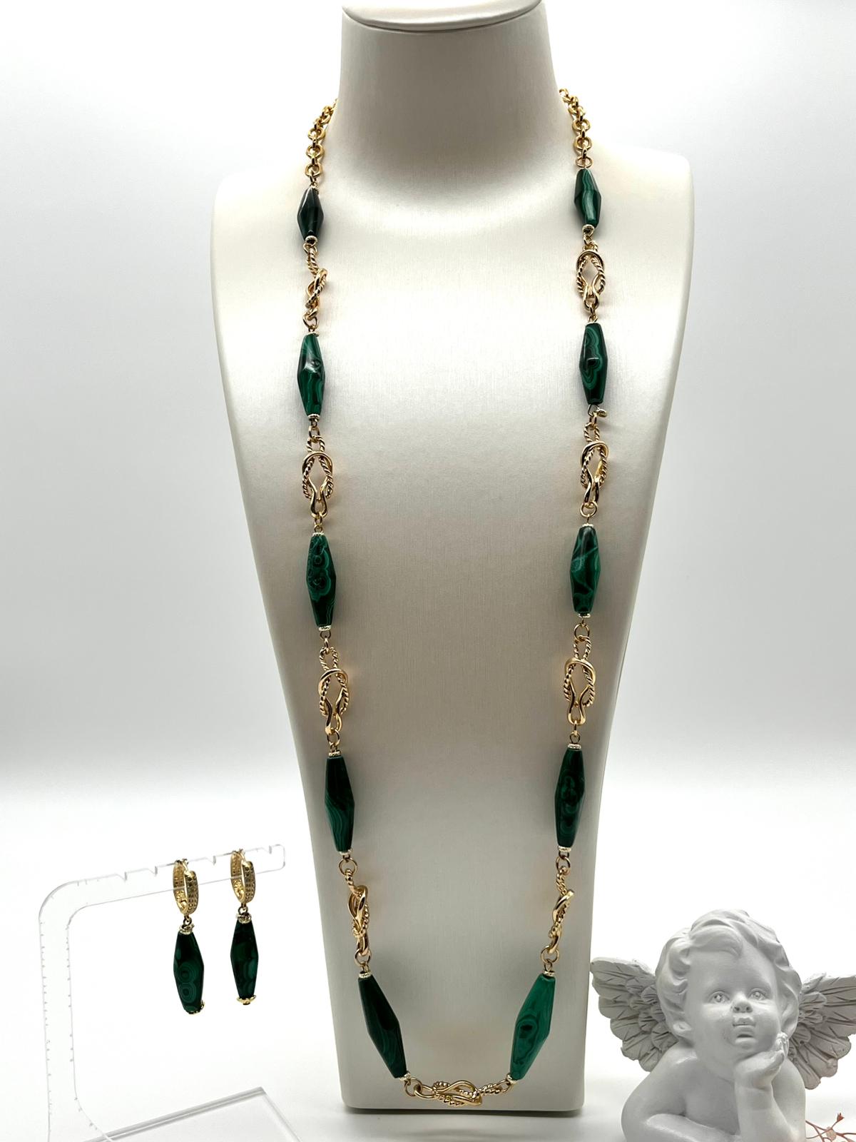 Eleganz in Grün – Schmuckset aus Malachit & Goldakzenten