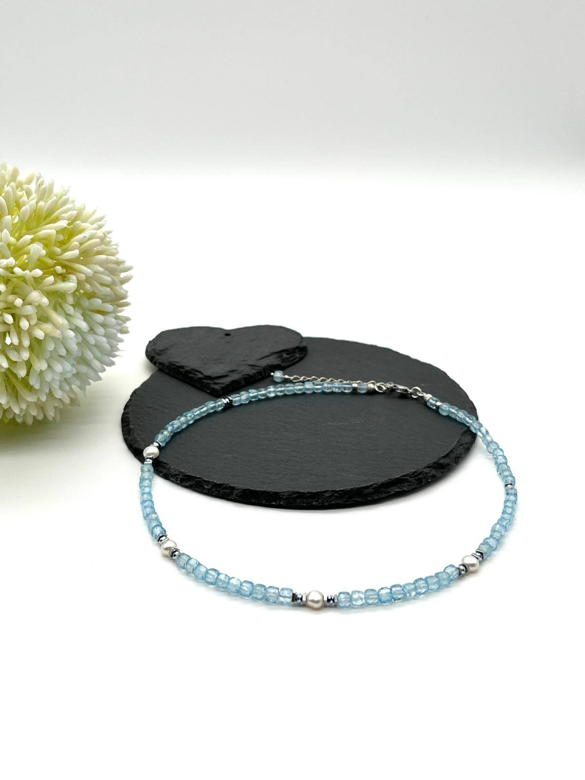 Edelsteinkette, Blauer Topas, Süßwasserperlen, Hämatit