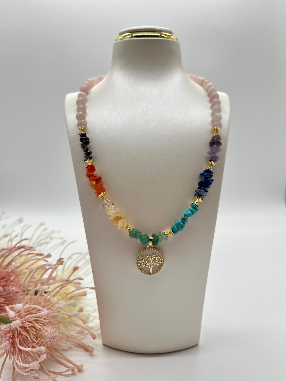 Chakren Kette, Edelsteinschmuck mit Rosenquarz