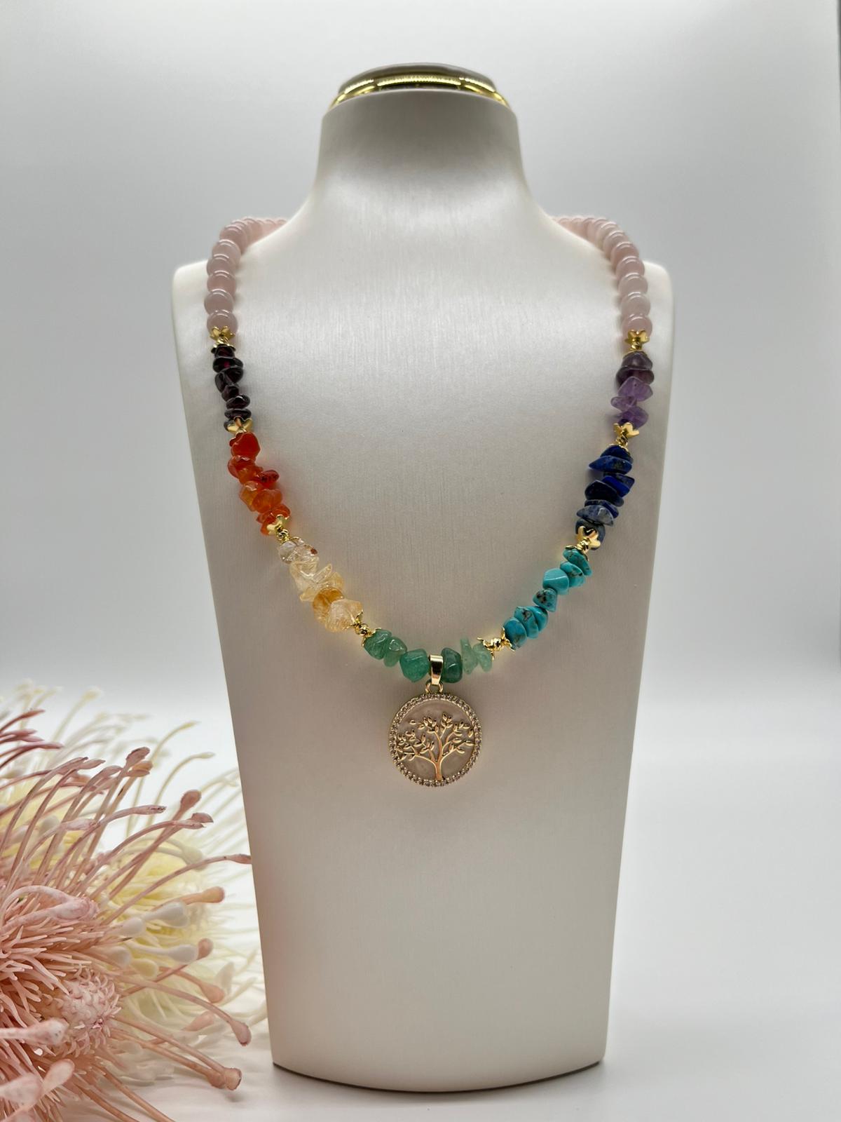 Chakren Kette, Edelsteinschmuck mit Rosenquarz