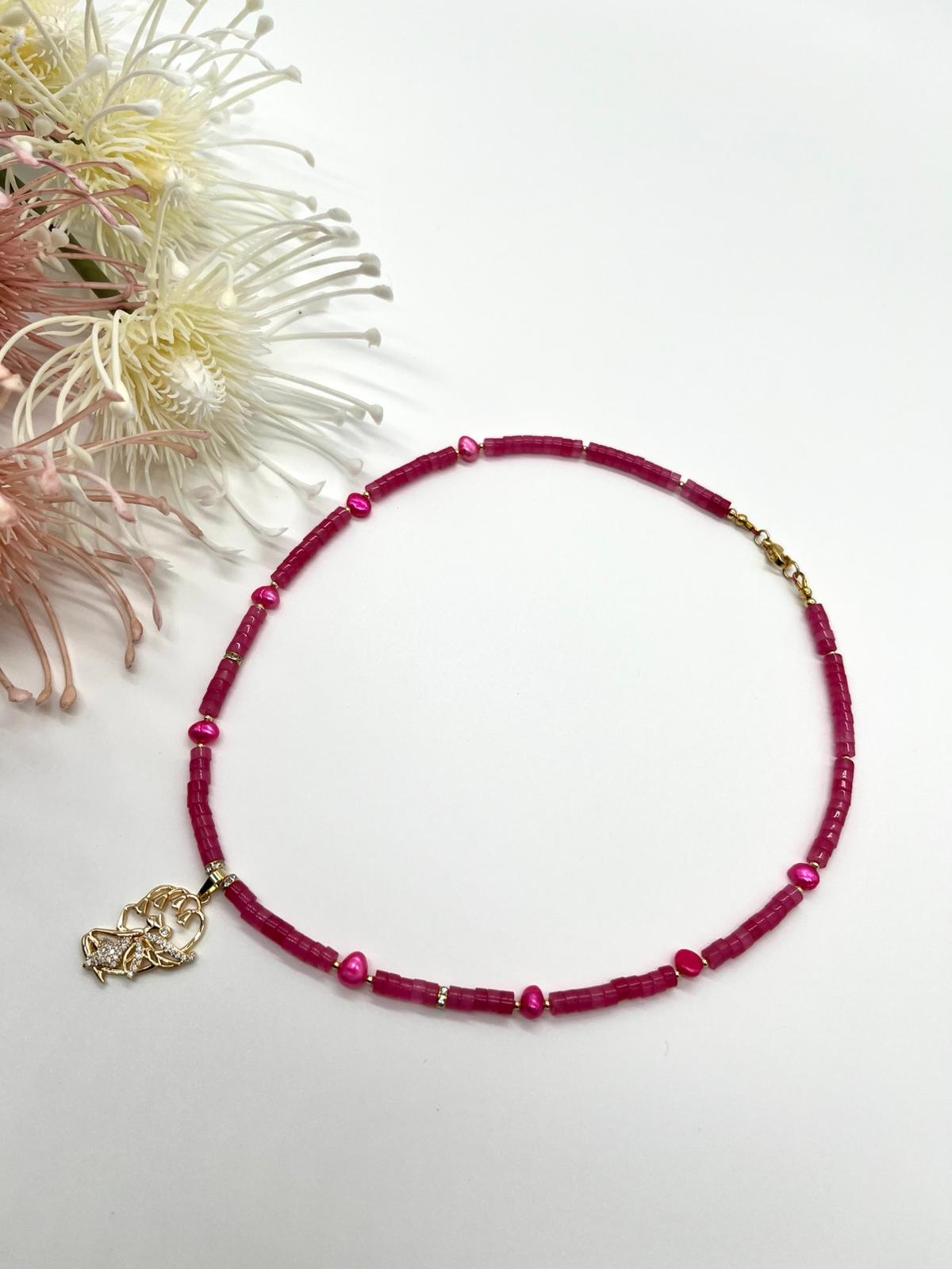 Edelstein Collier aus Jade und echten Perlen