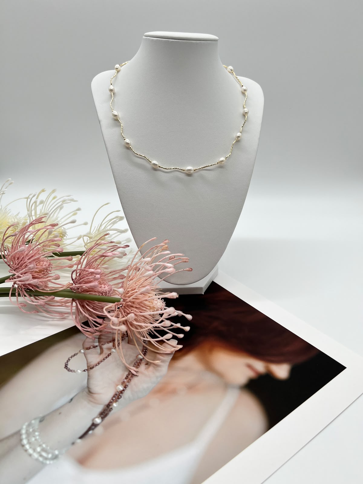Collier „Perlenwelle“ in Gold mit echten Süßwasserperlen
